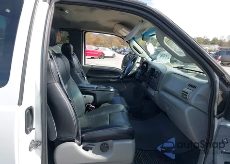 2005 Ford F-250 Lariat/Xl/Xlt из США, поврежденный, VIN 1FTSX21P25EB32425